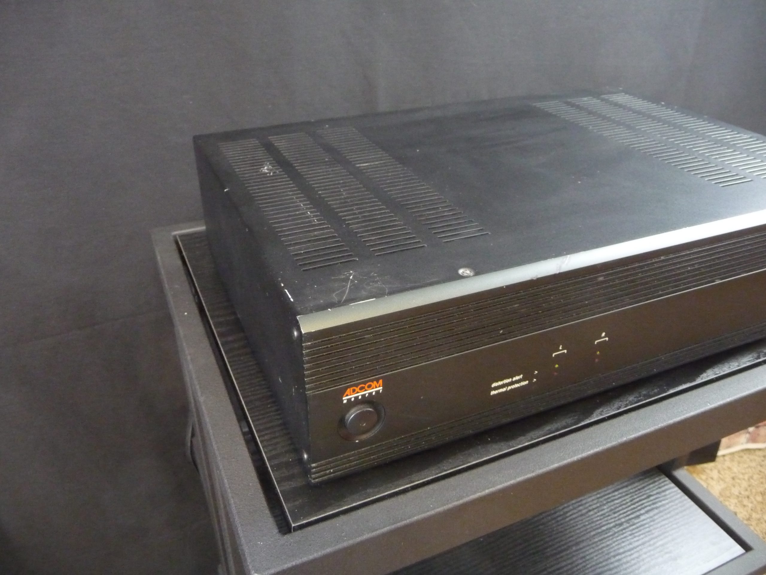 Adcom GFA-5300 Power Amp – Traverse Vintage Audio